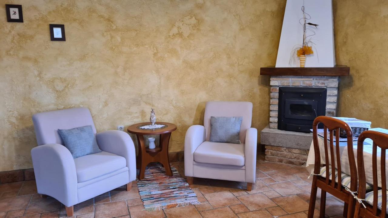 House Avena Villa Лабин Екстериор снимка